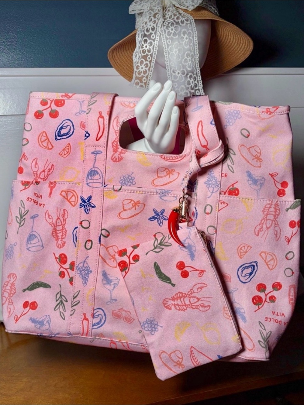 Italian Coastal Motif Tote Soft Pink with Green Stripe Interior - Picture 7 of 7